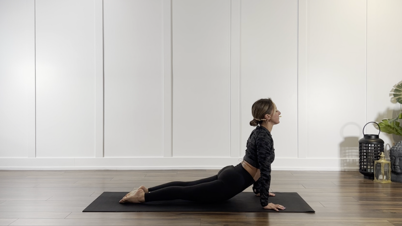 Posture du cobra en yoga